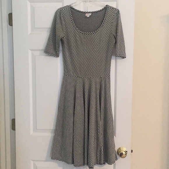 LuLaRoe Dresses & Skirts - LulaRoe Nicole